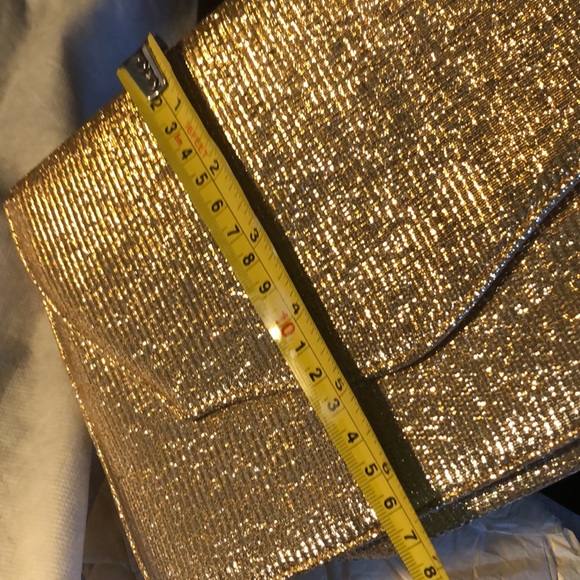 ✨ Vintage J. Miller gold lame lined snap close clutch plus comb - Picture 10 of 10